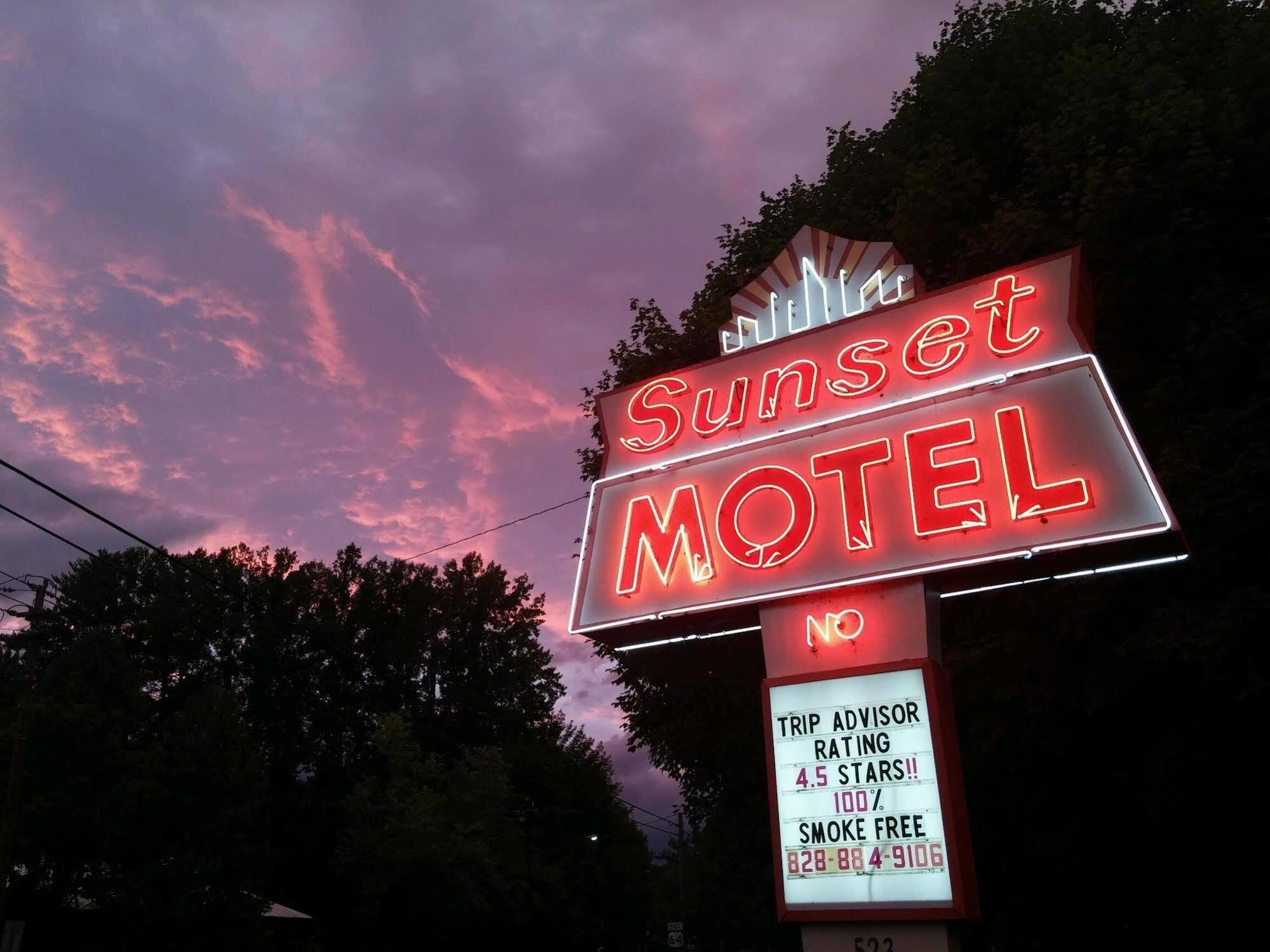 The Sunset Motel Brevard Ngoại thất bức ảnh